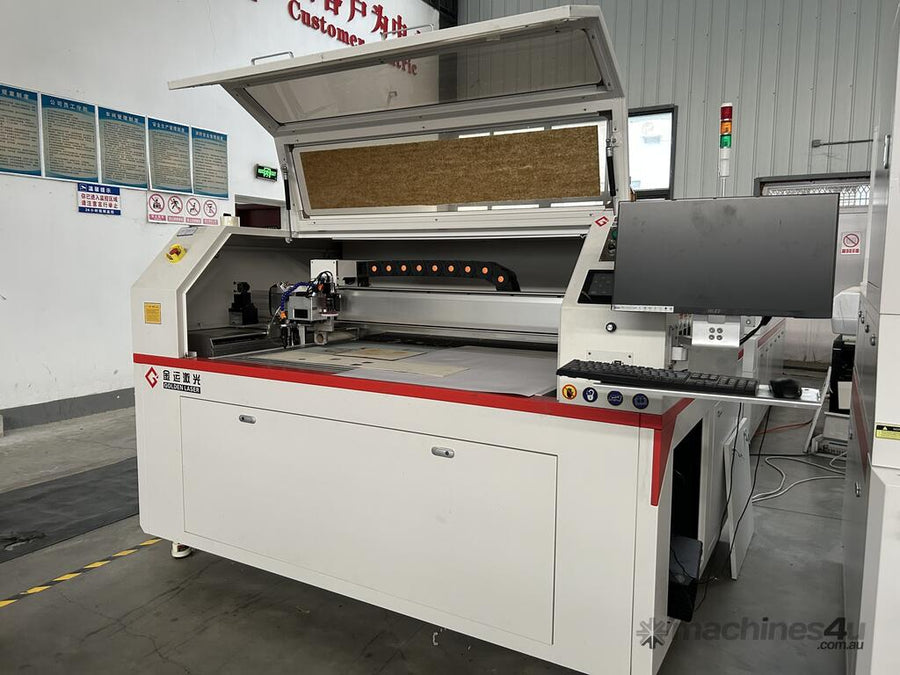 Plastic processing and fabrication machinery
