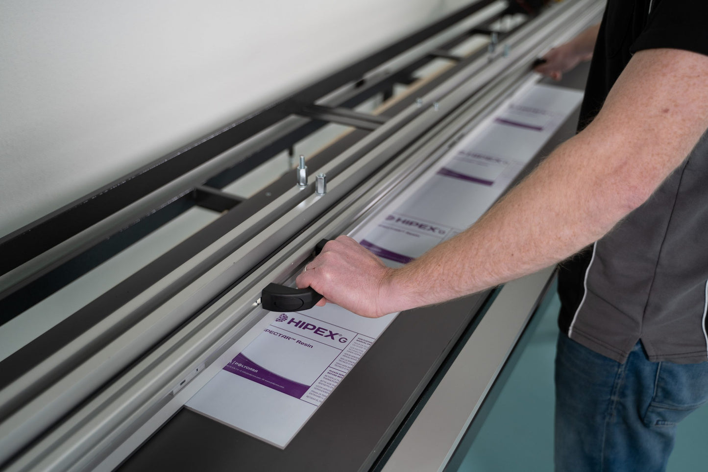 SHANNON HRM SERIES (Ideal for PC and PVC Wall protection covers) - Plasquip