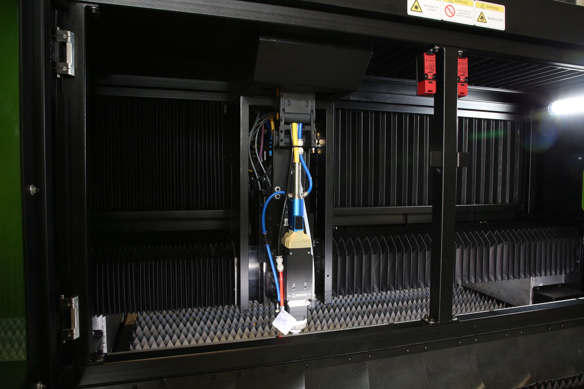 BOCHU BOCI cutting head inside the enclosed gantry with door safety interlocks