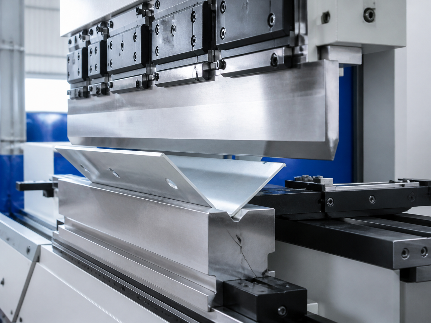 HARSLE E-Bend 3512 CNC Press Brake — 35T / 1250mm