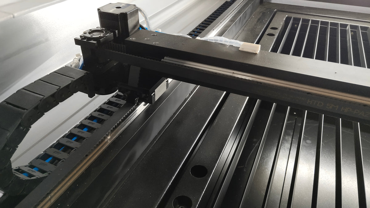 Laser Cutting Engraving Machine with Electric Lift Table