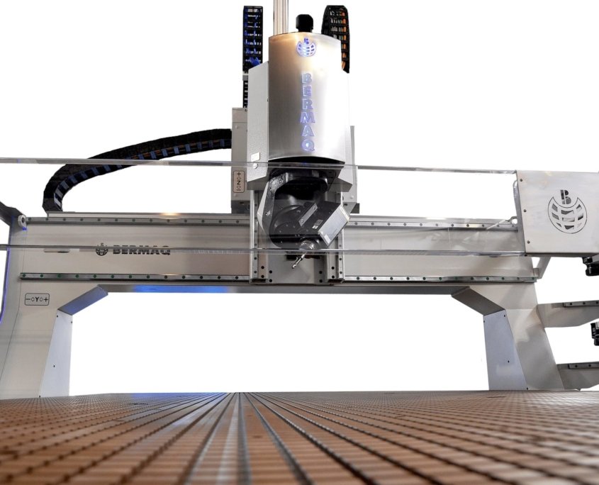 VISCOM 5 AXIS CNC MILLING/ROUTING MACHINE – Plasquip